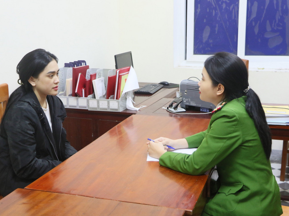 “Hotgirl” Ha Tinh say xin, lai xe gay tai nan chet nguoi: Tinh tiet tang nang-Hinh-2