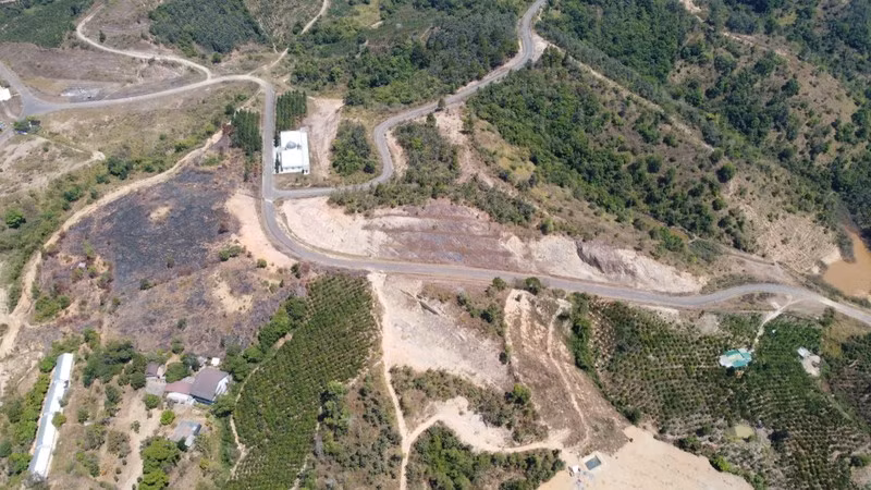 Trước đó, ngày 12/6/2020, Thanh tra Chính phủ có kết luận 929/KL-TTCP về việc công bố kết luận thanh tra quản lý, sử dụng đất đai và đầu tư xây dựng trên địa bàn tỉnh Lâm Đồng. Kết luận có kiến nghị chấm dứt hoạt động, thu hồi đất của 3 dự án vi phạm pháp luật về đất đai và đầu tư, trong đó có dự án của Công ty cổ phần Đầu tư du lịch Sài Gòn - Đại Ninh. 