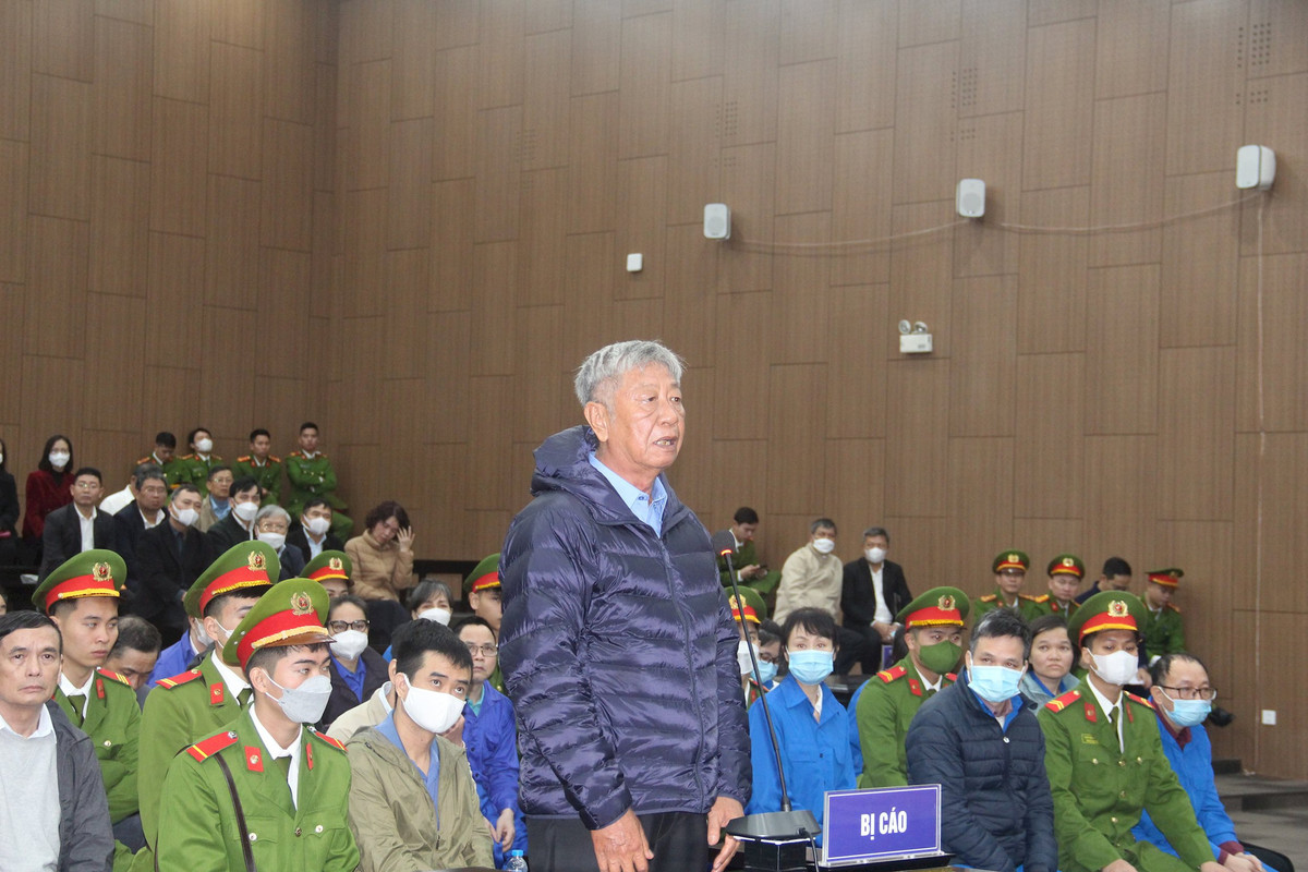 Vụ Việt Á: Thấy gì từ chuyện miễn trách nhiệm hình sự cựu Giám đốc CDC Bình Dương? Vu Viet A: Thay gi tu chuyen mien trach nhiem hinh su cuu Giam doc CDC Binh Duong?