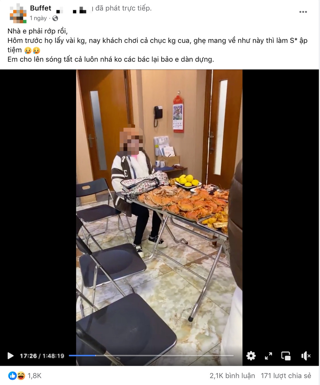 Lay 10kg hai san khi an buffet: Thuc khach kem van minh, nha hang ung xu nang ne