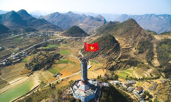 Top diem du xuan dau nam mien Bac ruoc may man, an lanh-Hinh-15