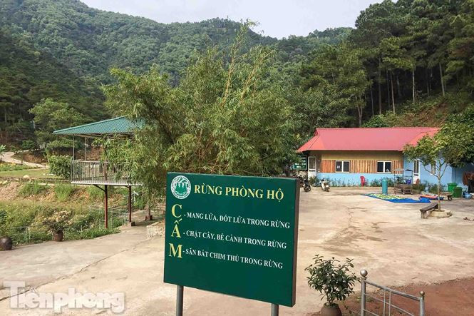 Còn các công trình nhà kiên cố vẫn y nguyên sau lệnh cưỡng chễ, tháo dỡ.