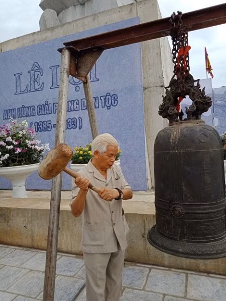 Thanh Hóa: Xây “chui” cả tượng đài Anh hùng dân tộc - Hình 2 Thanh Hoa: Xay “chui” ca tuong dai Anh hung dan toc-Hinh-2