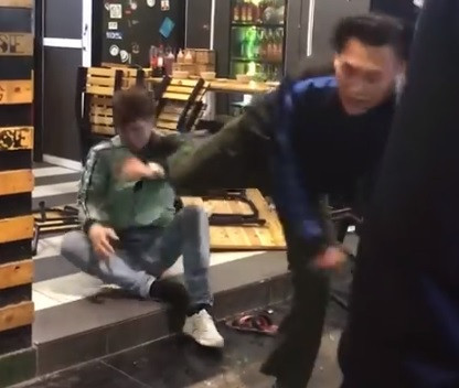 Thông tin mới nhất vụ nghi vấn dân phòng đánh người ở Hà Nội Thong tin moi nhat vu nghi van dan phong danh nguoi o Ha Noi