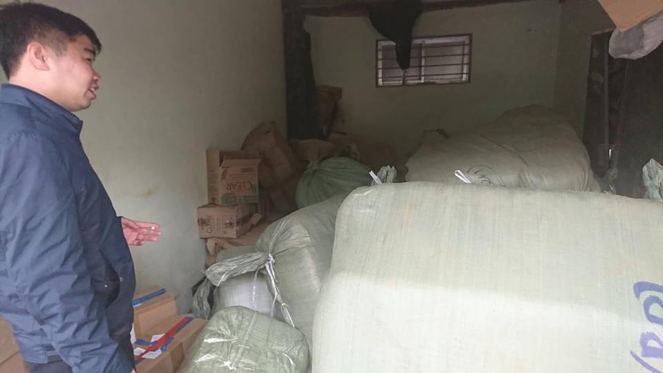 Lạng Sơn: Siết chặt vùng biên, buôn lậu im ắng trước tết Lang Son: Siet chat vung bien, buon lau im ang truoc tet