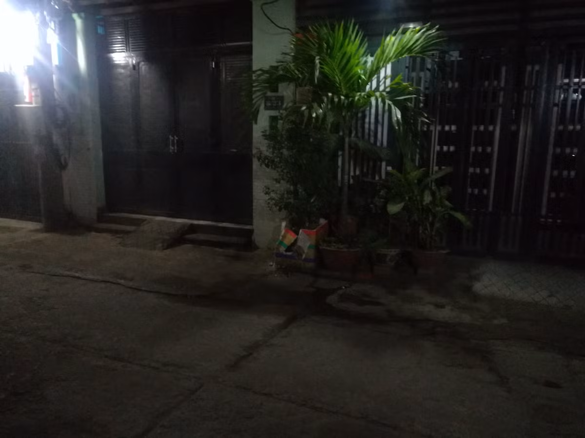 Doc gi hom nay 3/1: Co gai dam nguoi yeu suyt chet vi bi ep pha thai