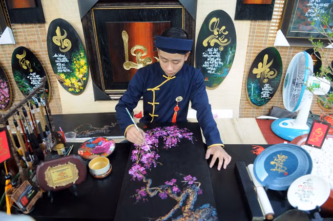 Pho ong Do vang ruc, thu hut gioi tre den 