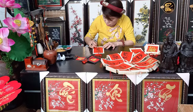 Pho ong Do vang ruc, thu hut gioi tre den 