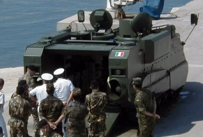 M113 ARISGATOR có thể chở 8 binh sĩ Hải quân đánh bộ. Nguồn ảnh: Arisgator