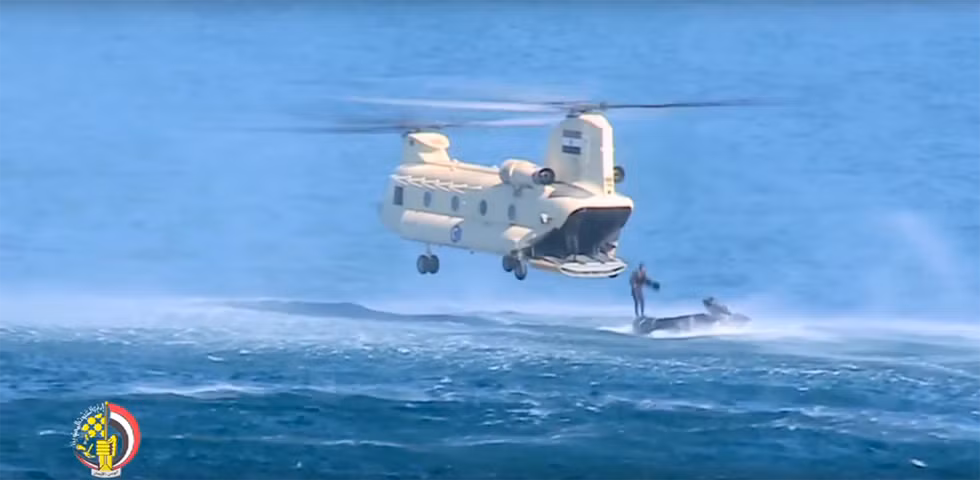 Trong ảnh là CH-47D – trực thăng vận tải lớn nhất của Ai Cập hiện nay. Nguồn ảnh: QQ