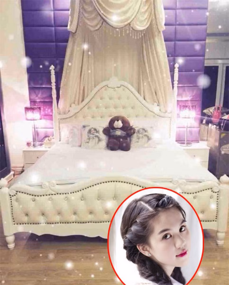 Ngọc Trinh chọn tông màu tím cho căn hộ. Cô cũng thường tân trang lại nơi sống, thay màu cho đồ nội thất trong nhà. Ước tính giá trị căn hộ hàng tỷ đồng.