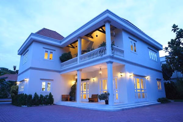 Vẻ hoành tráng, đẹp mắt choáng ngợp của căn biệt thự.