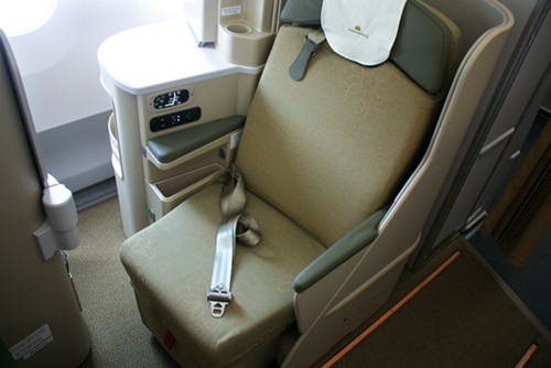 Soi noi that may bay Airbus A350-900 Vietnam Airlines-Hinh-2