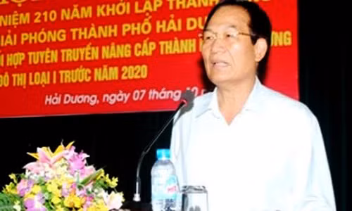 Bi thu Thanh uy Hai Duong thoi giu chuc tu 20/7