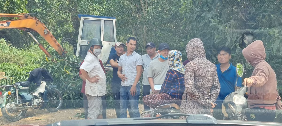 Bình Định: Dân kêu trời bởi ô nhiễm và nguy cơ tai nạn giao thông - Hình 4 Binh Dinh: Dan keu troi boi o nhiem va nguy co tai nan giao thong-Hinh-4