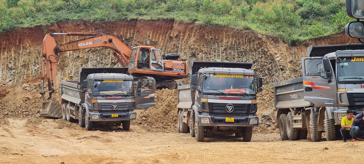 Binh Dinh: Dan keu troi boi o nhiem va nguy co tai nan giao thong-Hinh-6