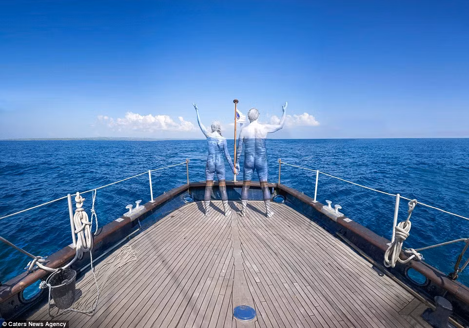 Đối với Orly, việc có thể khiến cơ thể con người hoàn toàn dung nhập vào thế giới tự nhiên giống như việc thắt chặt sợi dây cố hữu giữa con người và hành tinh xinh đẹp này và điều đó có ý nghĩa rất lớn với cô. (Nguồn Dailymail)