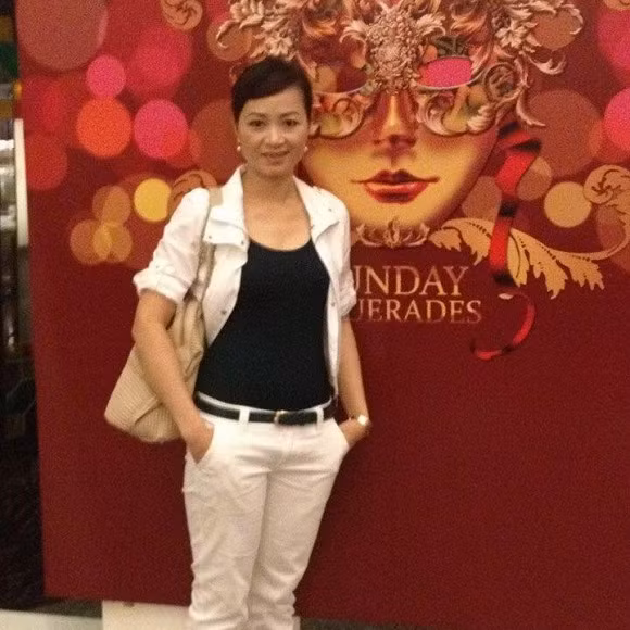 Cuoc song ngoai doi cua dien vien Linh Hue-Hinh-7