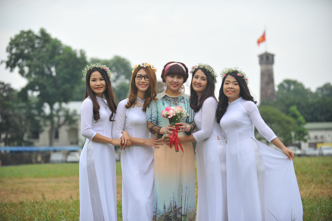 Hoi ban than va loi hua dat tay nhau sang Phap thanh hien thuc-Hinh-4