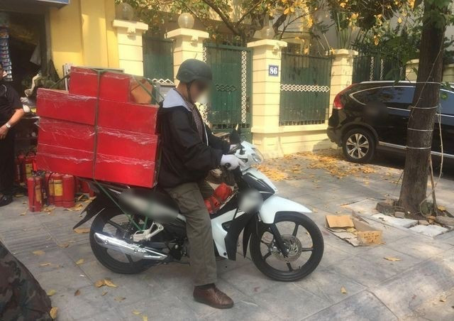 Nghe shipper “ca kiem” mua dich-Hinh-3