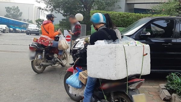 Nghe shipper “ca kiem” mua dich-Hinh-4