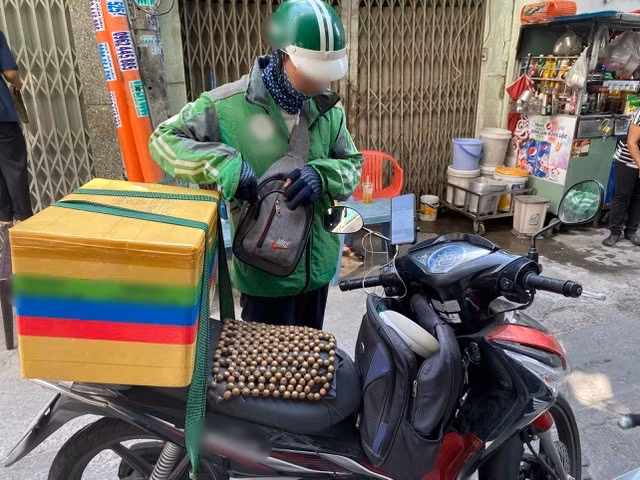 Nghe shipper “ca kiem” mua dich