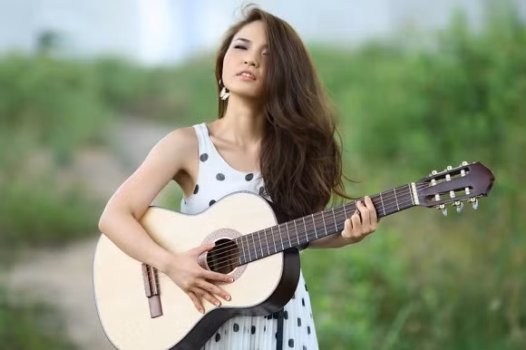 Vo dang anh 10 truoc, Tu Dua bi treu “dung nhu pha”-Hinh-4