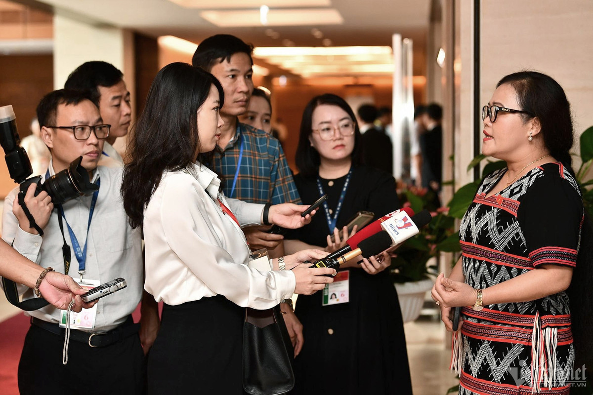 Cải cách có tính đột phá cho báo chí là chấp nhận 2 cơ chế - Hình 3 Cai cach co tinh dot pha cho bao chi la chap nhan 2 co che-Hinh-3