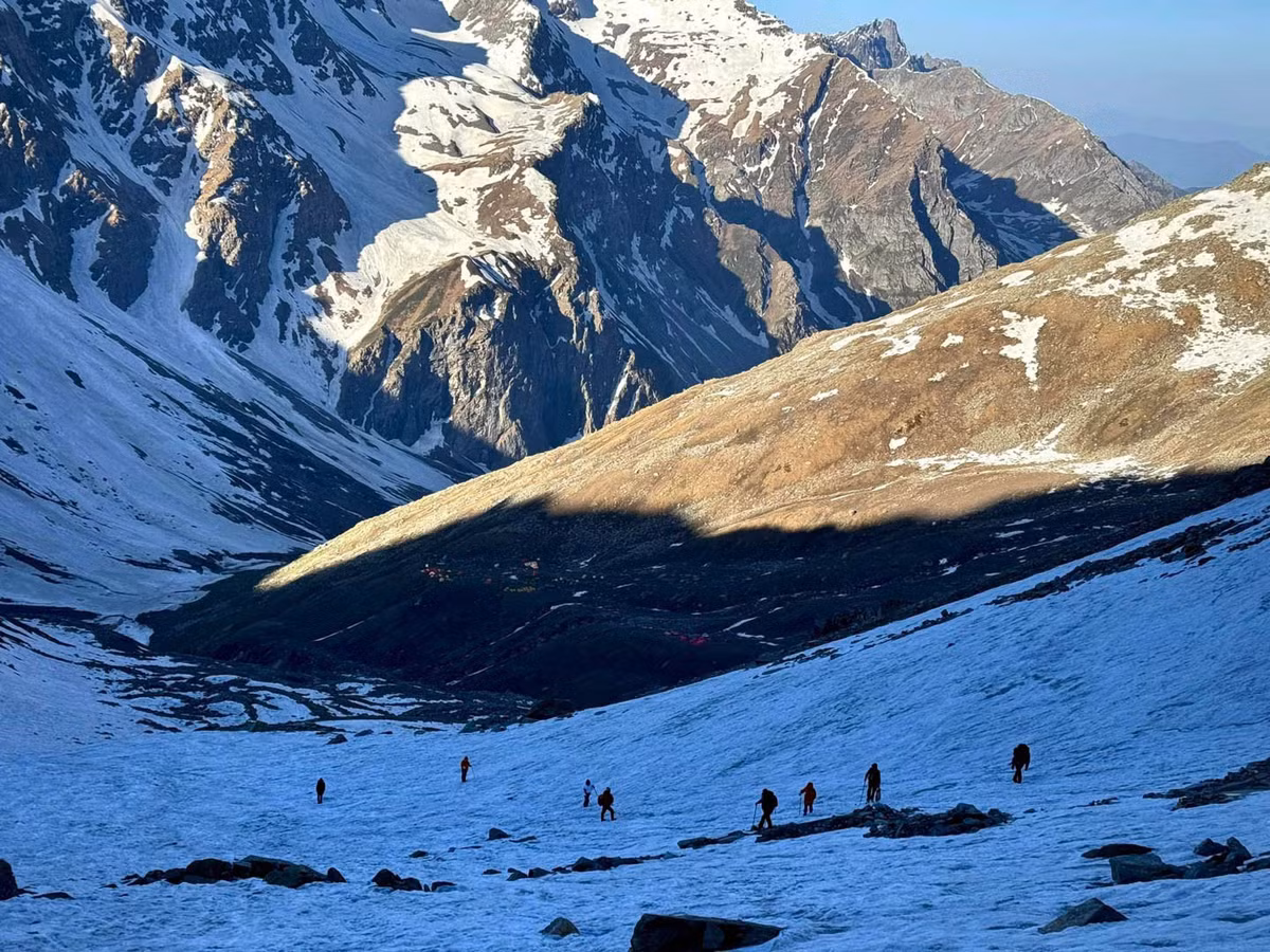 Nguoi me Ha Noi dua 2 con leo nui, chinh phuc cac dinh cao-Hinh-12