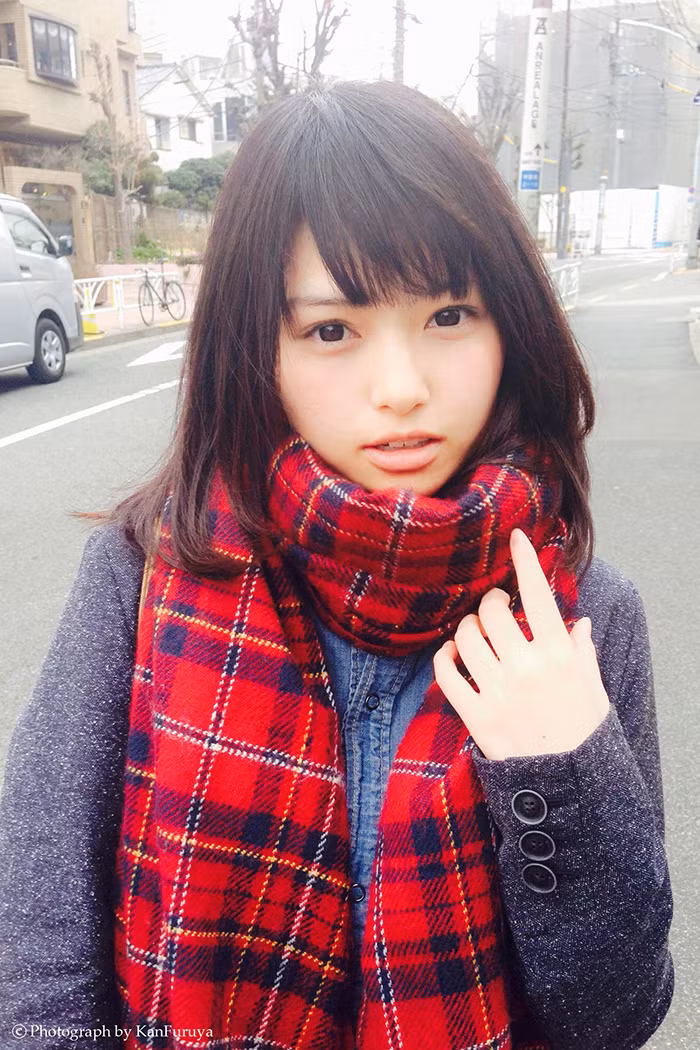 Theo Rocketnews, ở Nhật Bản có tồn tại một hiệp hội rất kỳ quặc, Hiệp hội Buộc tóc đôi Nhật Bản. Hiệp hội này có chức năng quảng bá hình ảnh đẹp của những cô gái buộc tóc đôi... và Hikari Takiguchi lại được hiệp hội này vinh danh là " mỹ nữ 2000 năm mới có một" của Nhật Bản.