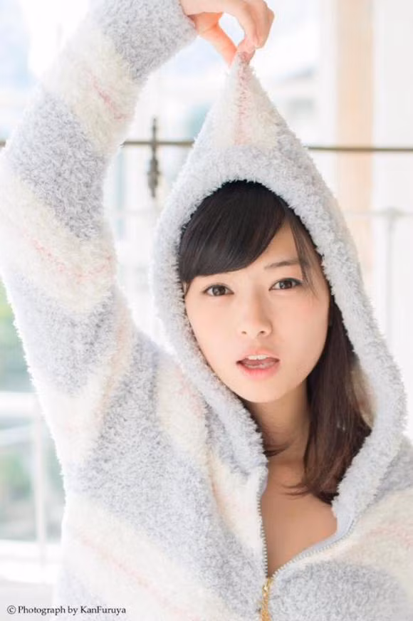 Nhan sac my nu 2000 nam moi co mot cua Nhat Ban