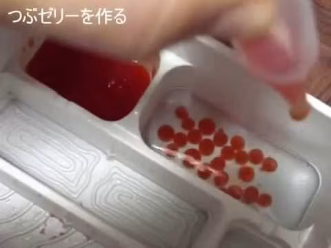 Có thể tạo ra những mô hình đồ ăn giống y như thật, dễ làm và an toàn... Popin Cookin là trò chơi được săn tìm ở nhiều quốc gia trên thế giới và nay cũng bắt đầu tạo nên cơn sốt trong giới trẻ Việt.