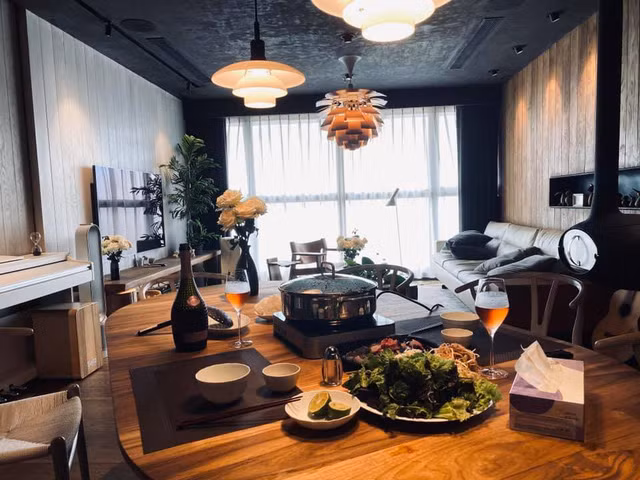 Ở tuổi 26, với những ngày lao động chăm chỉ mà cô còn khiến nhiều người ngưỡng mộ khi tự mua được nhà.