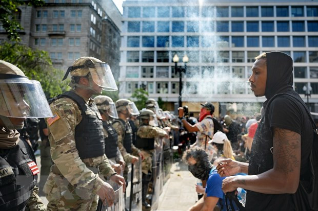 Bau cu My 2020: Co hoi xoay chuyen tinh the cua Tong thong Trump-Hinh-2