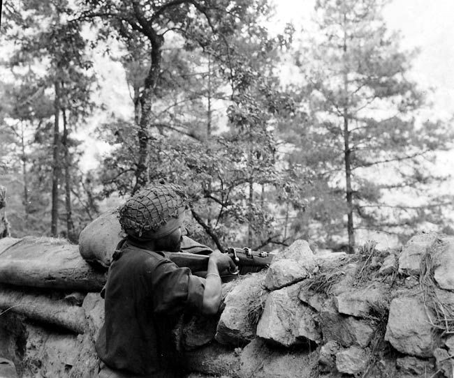 Cuộc chiến kết thúc khi Trung Quốc đơn phương tuyên bố ngừng bắn vào ngày 20/11/1962. Trung Quốc thông báo Aksai Chin đã thuộc quản lý của nước này. Ở phía đông bắc, Trung Quốc trong chiến tranh chiếm đóng hầu hết khu vực Arunachal Pradesh. Tuy nhiên, sau khi tuyên bố thắng lợi, họ đã tự lui về sau đường McMahon và trao trả tù binh Ấn Độ vào năm 1963. Ảnh: IT. 
