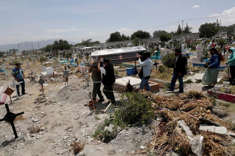 Bên trong nghĩa trang San Isidro ở Ecatepec de Morelos, ngoại ô Mexico City, ngày 19/6.