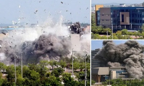 Theo thông tin từ Bộ Thống nhất Hàn Quốc, Triều Tiên cho nổ tung văn phòng liên lạc liên Triều vào ngày 16/6. Ảnh: Metro.