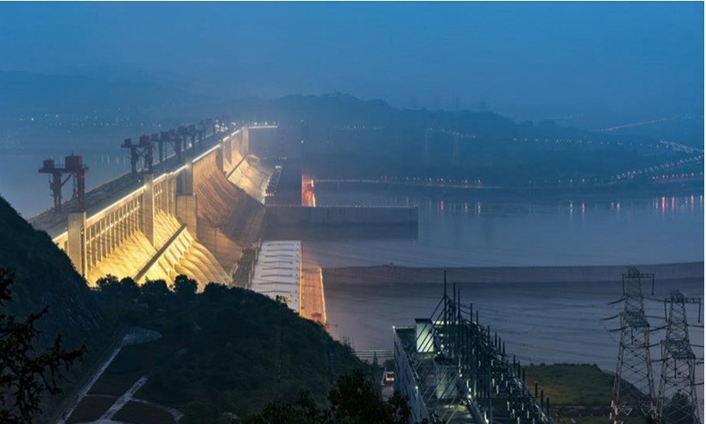 Ngày 22/6, chuyên gia thủy văn người Đức gốc Hoa Wang Weiluo cảnh báo rằng đập Tam Hiệp không ổn định như nhiều người tưởng và nó có thể vỡ bất cứ lúc nào. Ảnh: Global Times.