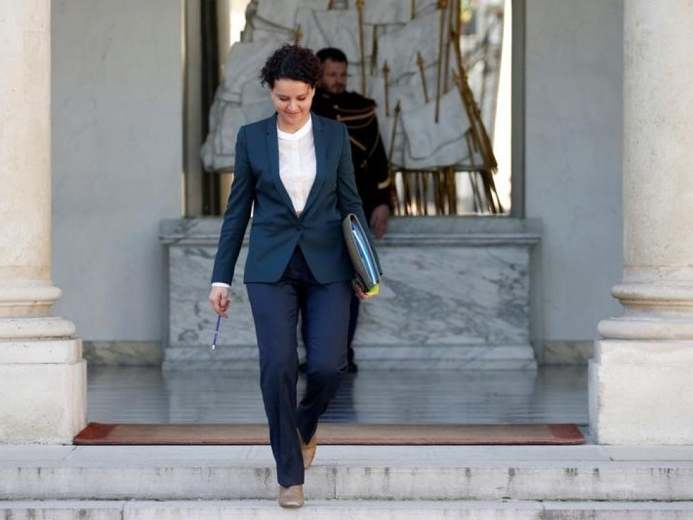 Từ nhỏ, Najat đã phải làm việc chăm chỉ để phụ giúp cha mẹ. Năm 4 tuổi, Najat rong ruổi trên những vùng đất khô cằn của Ma-rốc để chăn cừu và đi bộ hàng cây số mỗi ngày để lấy nước. Ảnh: Reuters.