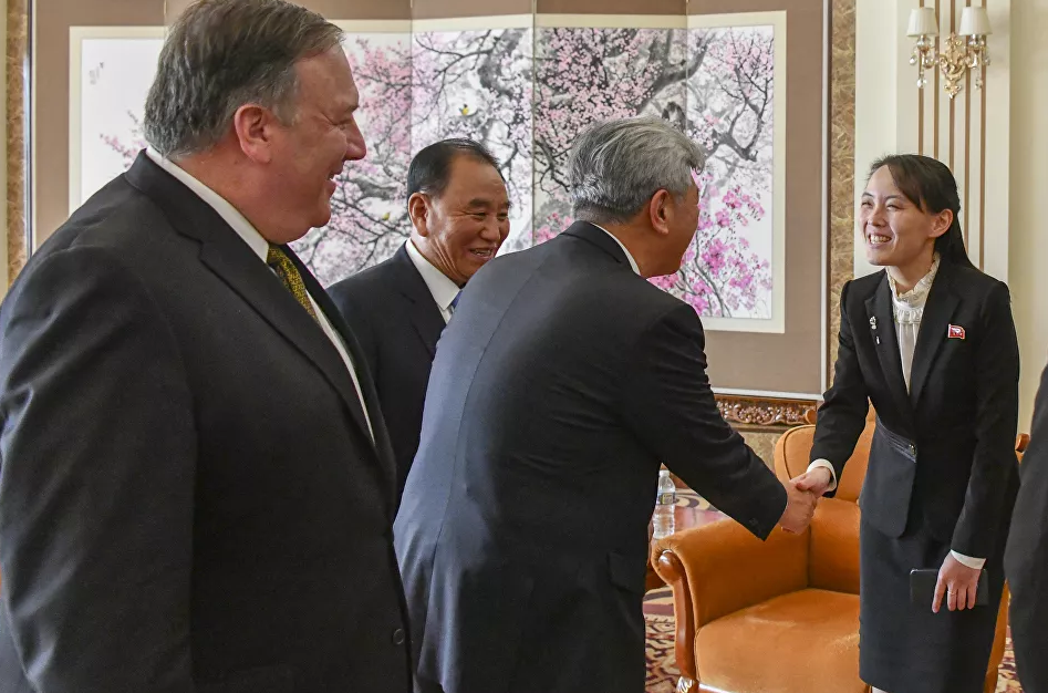 Bà Kim Yo-jong tiếp đón quan chức Mỹ, trong đó có Ngoại trưởng Mike Pompeo, tại Bình Nhưỡng ngày 7/10/2018.
