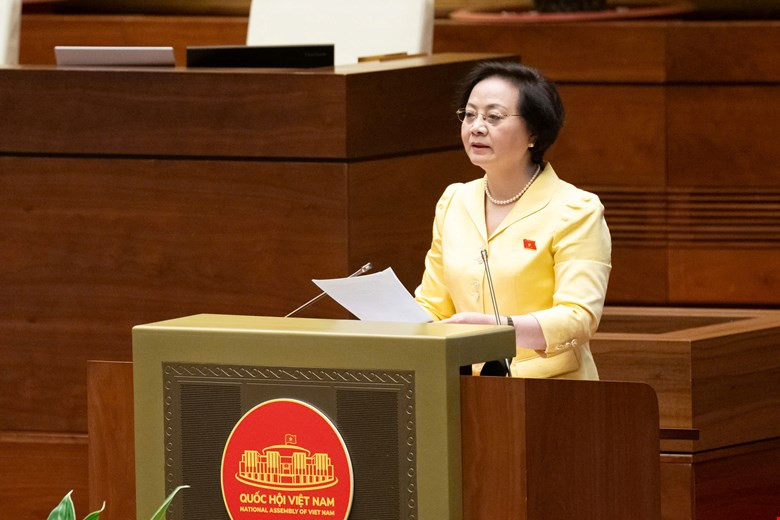 Nguoi co tai nang, kinh nghiem khong can thi tuyen cong chuc