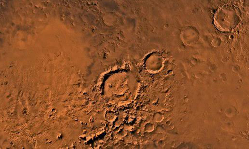 Thêm nước vào các mẫu đất có thể đã làm hủy hoại vi khuẩn thay vì làm cho chúng hoạt động trở lại.