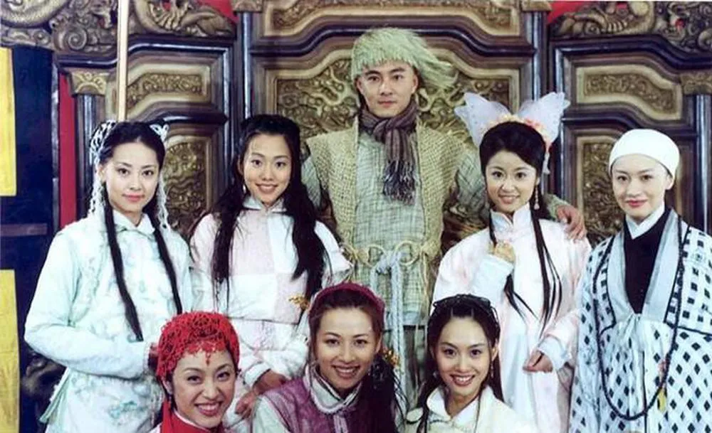 1. Vi Tiểu Bảo - Lộc Đỉnh Ký: Vi Tiểu Bảo là nhân vật sát gái nhất trong các kiếm hiệp Kim Dung.