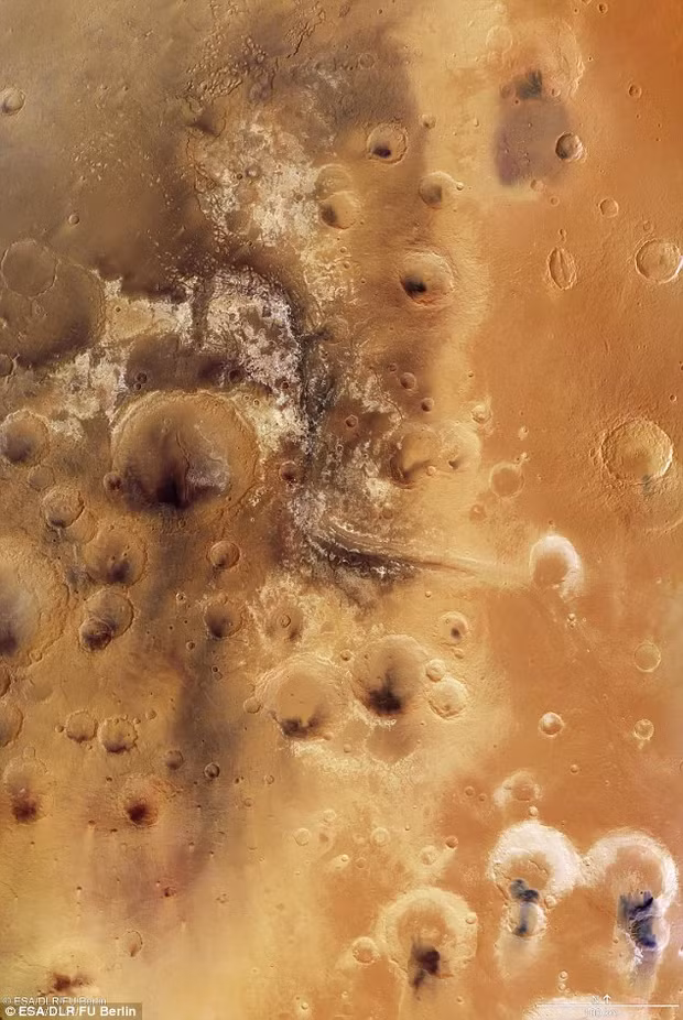 Mawrth Vallis được xem là miền đất hứa hàng đầu cho công cuộc tìm kiếm hóa thạch sinh vật ngoài hành tinh hoặc còn sống.