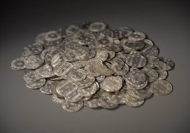 Nhà khảo cổ hy vọng sẽ tìm thấy thêm các khu chôn cất và nhà của những người chủ thời Viking để cung cấp thêm thông tin về lịch sử của họ.