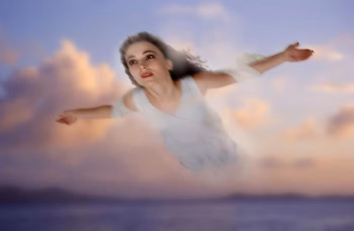 Cuốn sách "Memories Of Heaven" thu thập các câu chuyện tương tự về những trường hợp này.