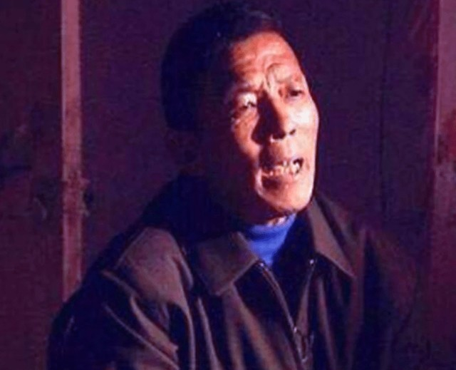 Sự việc diễn ra vào những năm 1977, khi ông đột nhiên biến mất và sau đó trở về với những câu chuyện kỳ quặc.