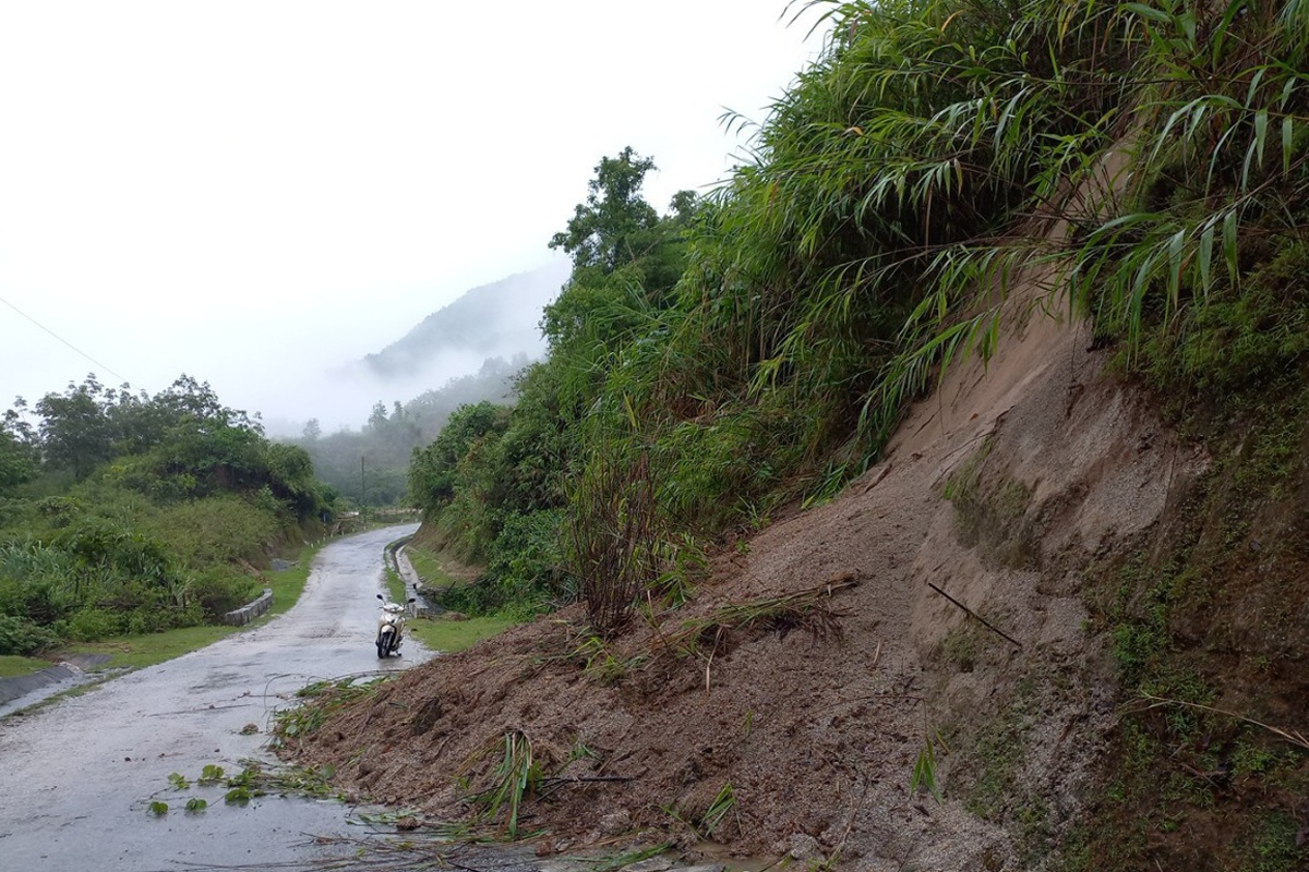 Lai Châu: Mưa lớn diện rộng gây sạt lở đất và nguy cơ lũ quét Lai Chau: Mua lon dien rong gay sat lo dat va nguy co lu quet