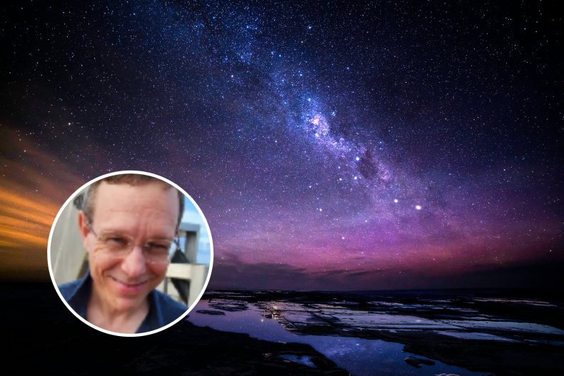 Avi Loeb đã đồng thời làm việc với một nhóm thám hiểm và lặn xuống biển Papua New Guinea để tìm kiếm dấu vết của IM1. Sau hai tuần tìm kiếm, họ đã thành công trong việc tìm thấy 50 giọt nóng chảy.