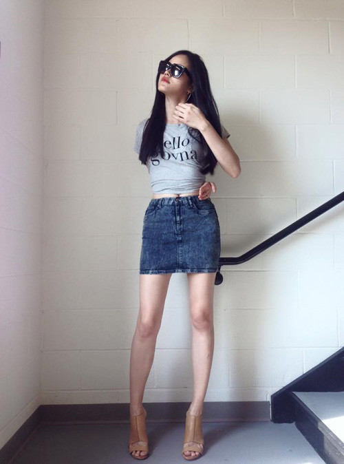 Nhiều siêu mẫu, người mẫu chuyên nghiệp... dù đã có danh tiếng và có ngoại hình đẹp miễn chê, nhưng họ vẫn thất bại trong thử thách khó đỡ này. Tất cả đã chứng minh, không phải cứ vòng tay chạm rốn nghĩa là bạn thực sự có thân hình hoàn hảo.